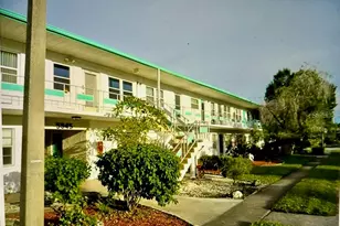 5945 21st St N, Saint Petersburg, FL 33714 - Photo 1