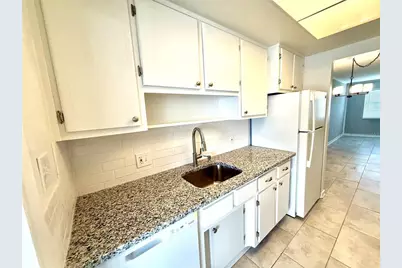 5945 21st Street N #5, Saint Petersburg, FL 33714 - Photo 3