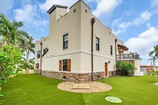 302 Colonia Ln W, Nokomis, FL 34275 - Photo 19