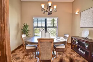 302 Colonia Ln W, Nokomis, FL 34275 - Photo 7