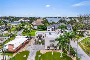 302 Colonia Ln W, Nokomis, FL 34275 - Photo 37