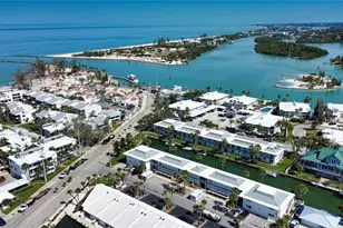 902 Gibbs Rd, Venice, FL 34285 - Photo 37