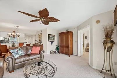 823 Wexford Boulevard #823, Venice, FL 34293 - Photo 15