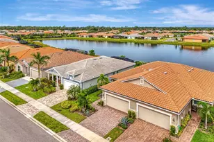 11754 Sistine Ln, Venice, FL 34293 - Photo 7