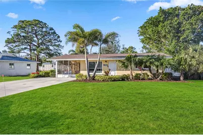 742 Golf Drive, Venice, FL 34285 - Photo 3