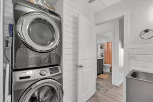 8940 Pickwick Rd, North Port, FL 34287 - Photo 23