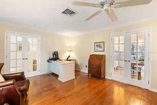 1860 MacKintosh Blvd, Nokomis, FL 34275 - Photo 25