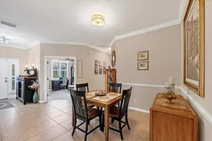 914 Barclay Ct, Venice, FL 34293 - Photo 13