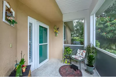 914 Barclay Court, Venice, FL 34293 - Photo 5