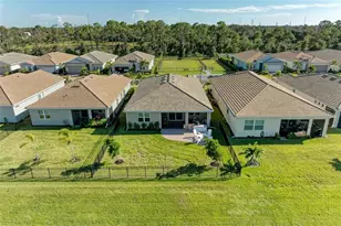 447 Ibiza Loop, Venice, FL 34292 - Photo 3