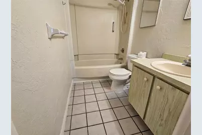 501 Albee Farm Road #V12, Venice, FL 34285 - Photo 17