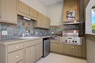 431 Tremingham Way, Venice, FL 34293 - Photo 31