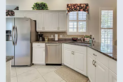 120 Grand Oak Circle, Venice, FL 34292 - Photo 13