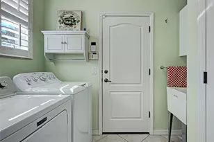 120 Grand Oak Cir, Venice, FL 34292 - Photo 17