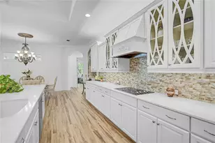 13280 Campanile Ct, Venice, FL 34293 - Photo 15