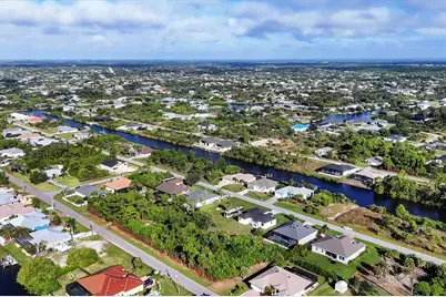 15081 Aldama Circle, Port Charlotte, FL 33981 - Photo 37