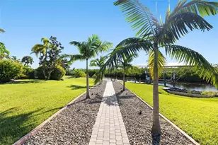 19023 Midway Blvd, Port Charlotte, FL 33948 - Photo 53