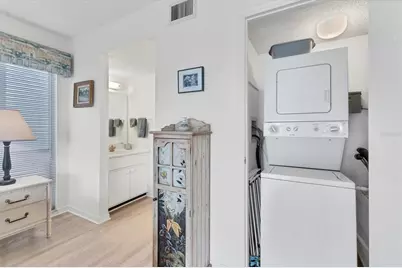 402 Cerromar Circle N #207, Venice, FL 34293 - Photo 11