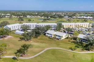 402 Cerromar Cir N, Venice, FL 34293 - Photo 31