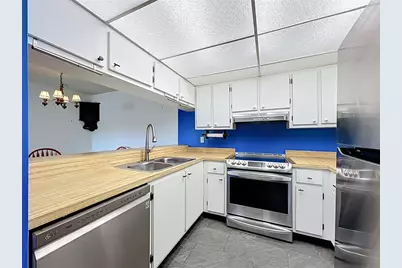 3279 Beneva Road #102, Sarasota, FL 34232 - Photo 11