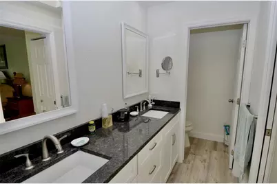 611 Paget Drive, Venice, FL 34293 - Photo 7