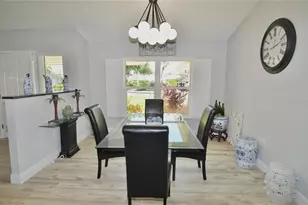 611 Paget Dr, Venice, FL 34293 - Photo 17