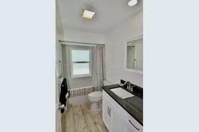 611 Paget Drive, Venice, FL 34293 - Photo 9