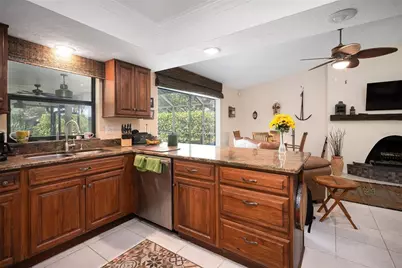 37 Waterford Drive, Englewood, FL 34223 - Photo 15