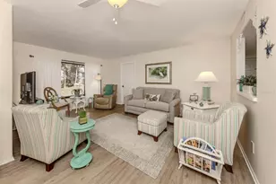 806 Capri Isles Blvd, Venice, FL 34292 - Photo 5