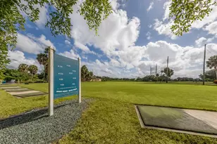 806 Capri Isles Blvd, Venice, FL 34292 - Photo 31