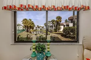 806 Capri Isles Blvd, Venice, FL 34292 - Photo 15