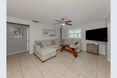 537 Manatee Court #203, Venice, FL 34285 - Photo 5