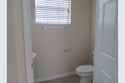 20209 Lagente Circle, Venice, FL 34293 - Photo 9