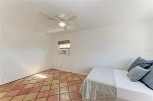 2998 Michigan St, Sarasota, FL 34237 - Photo 25