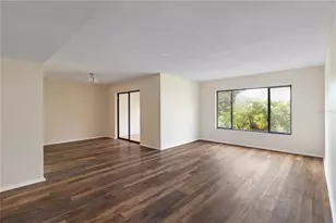 808 Capri Isles Blvd, Venice, FL 34292 - Photo 5