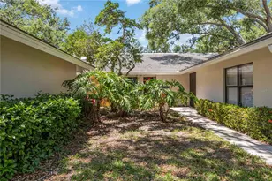 269 Southampton Dr, Venice, FL 34293 - Photo 3