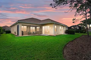 12132 Granite Woods Loop, Venice, FL 34292 - Photo 3