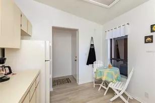 401 Curry St, Nokomis, FL 34275 - Photo 7