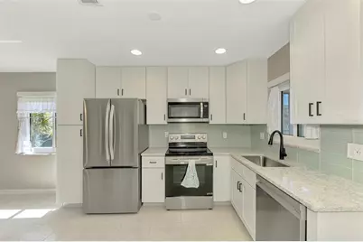 501 Sloop Way, Nokomis, FL 34275 - Photo 9