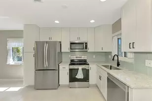 501 Sloop Way, Nokomis, FL 34275 - Photo 9