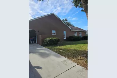 417 Lake Of The Woods Drive, Venice, FL 34293 - Photo 1