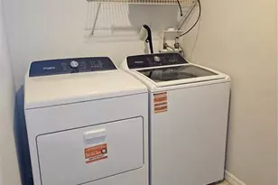 417 Lake of the Woods Dr, Venice, FL 34293 - Photo 23