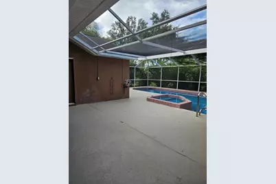 417 Lake Of The Woods Drive, Venice, FL 34293 - Photo 21