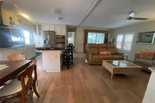 802 S Green Cir, Venice, FL 34285 - Photo 3