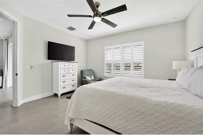 18026 Topiary Park Place, Venice, FL 34293 - Photo 15