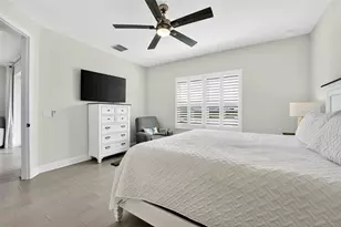 18026 Topiary Pk Pl, Venice, FL 34293 - Photo 15