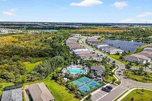 18026 Topiary Pk Pl, Venice, FL 34293 - Photo 29