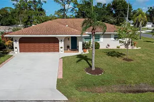 370 Crane Rd, Venice, FL 34293 - Photo 1