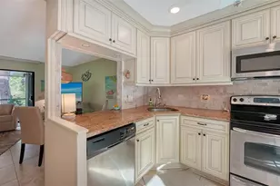 238 Woodland Dr, Osprey, FL 34229 - Photo 7