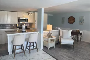 6190 Daffodil Rd, Venice, FL 34293 - Photo 3